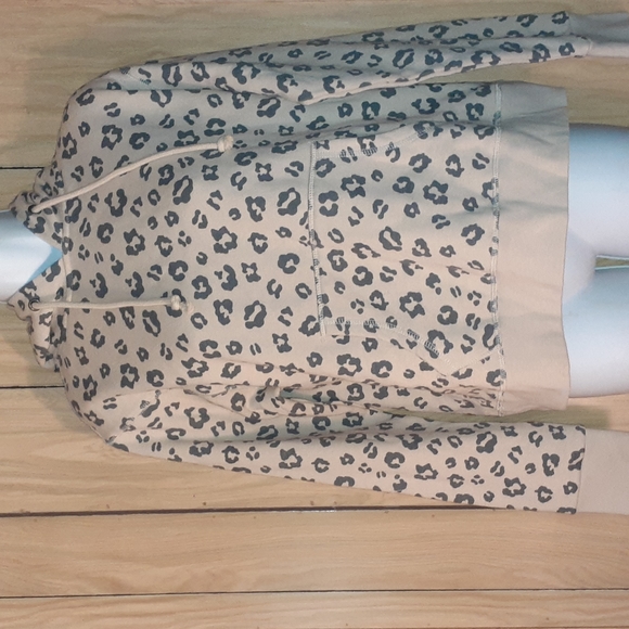 🆕 💞 Tilly's Full Tilt Hoodie Sweater - Picture 2 of 10